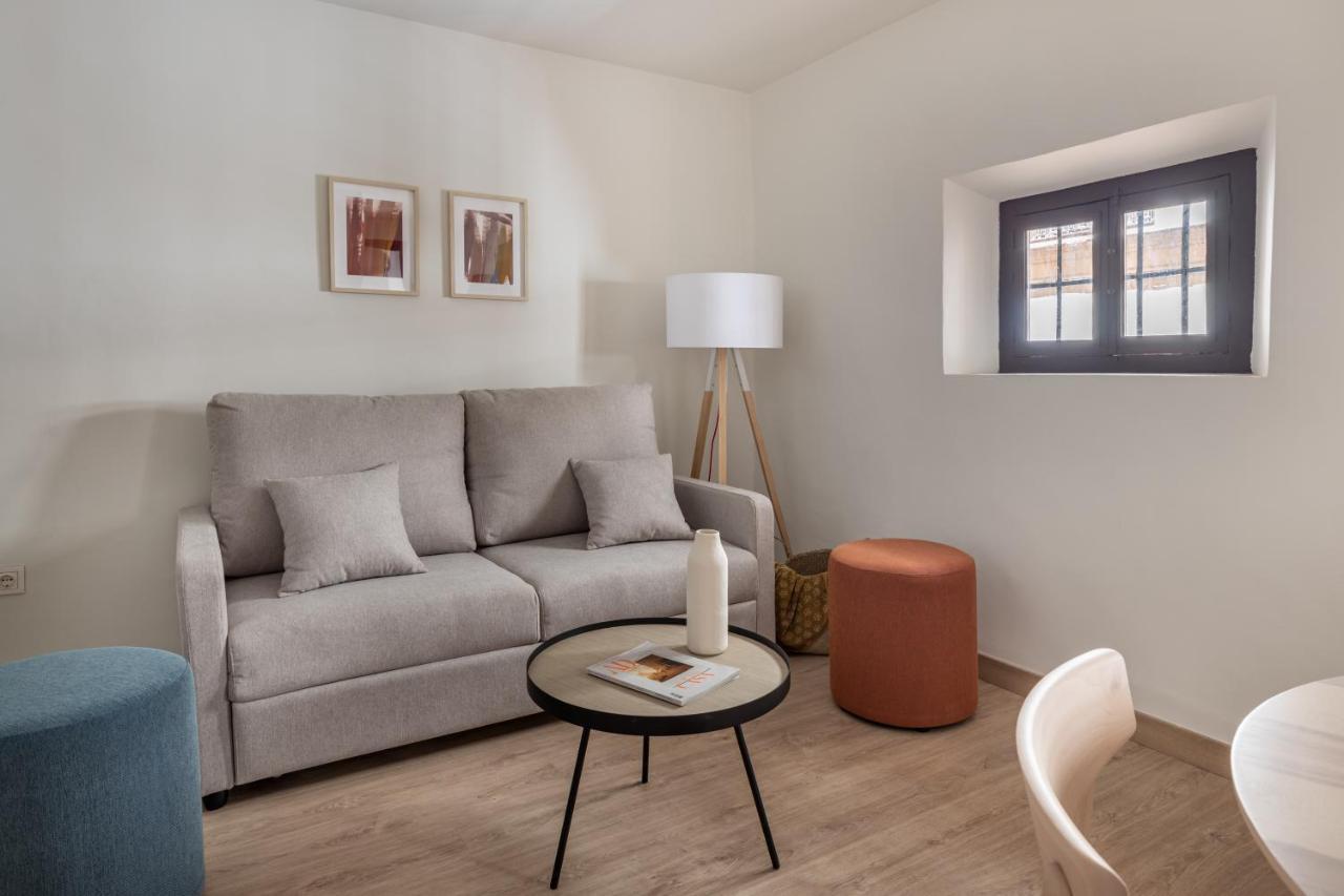 Apartamentos Libere Malaga La Merced 外观 照片