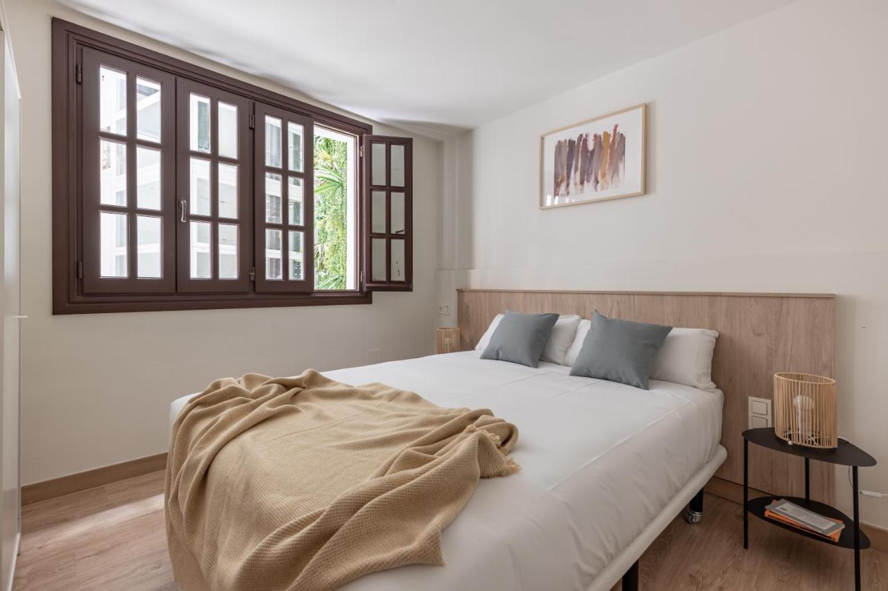 Apartamentos Libere Malaga La Merced 外观 照片
