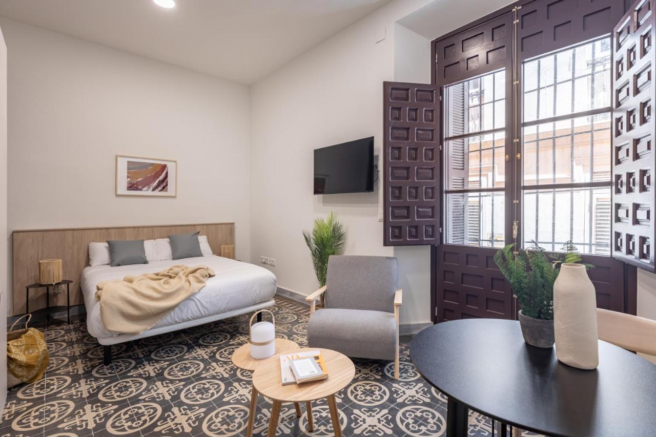 Apartamentos Libere Malaga La Merced 外观 照片
