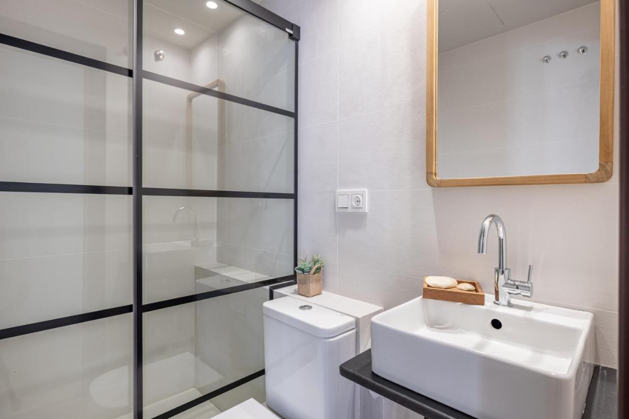 Apartamentos Libere Malaga La Merced 外观 照片